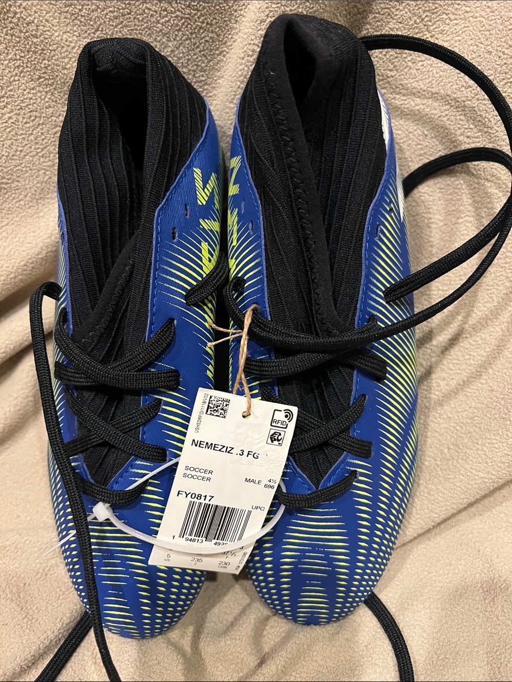 adidas Nemeziz youth soccer cleats - Picture 2 of 5